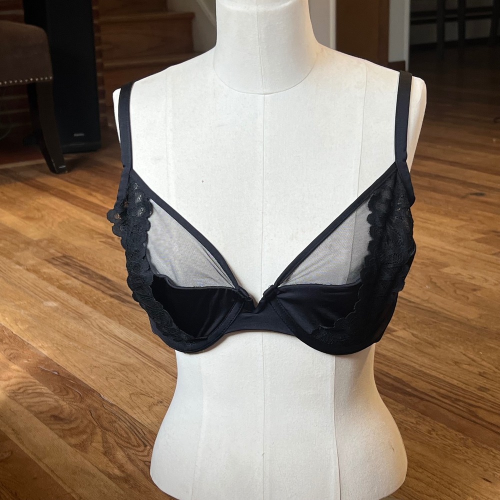 Savage X Fenty Black Lace Sheer Mesh Underwire Bra 38D Balconette